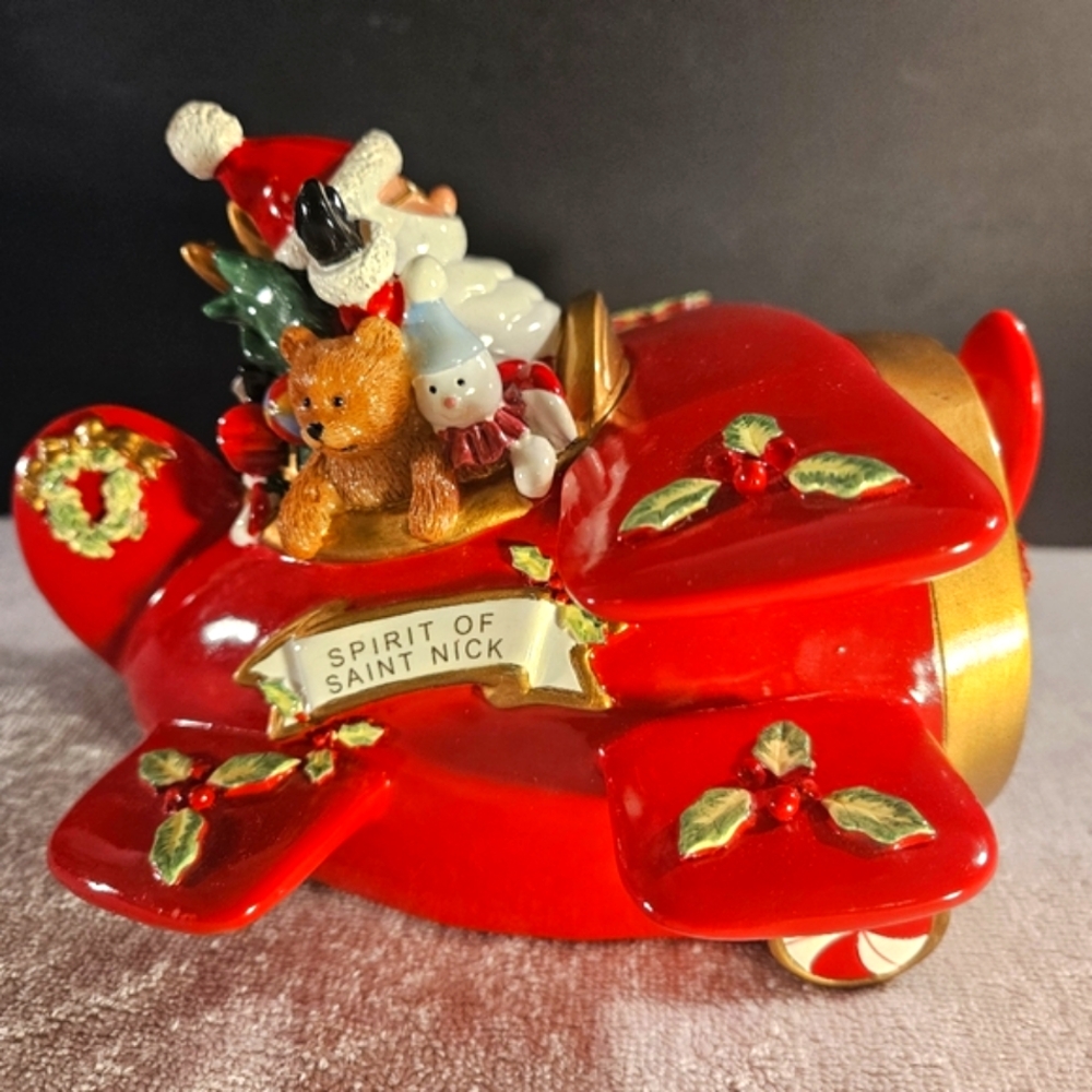 Fitz and Floyd Christmas Santa In Plane Figurine Music Box Holiday Musicals